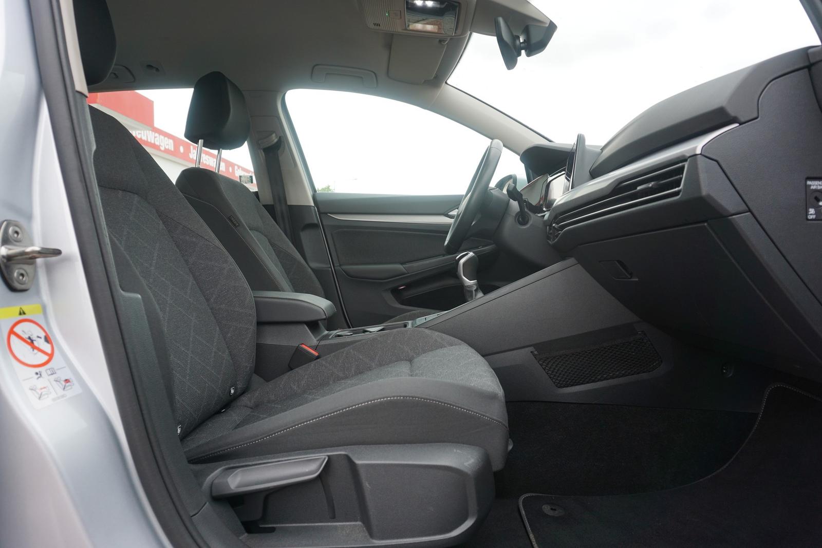 Volkswagen Golf VIII Variant 1.0 Life LED Navi ACC Kamera, миниатюра 12
