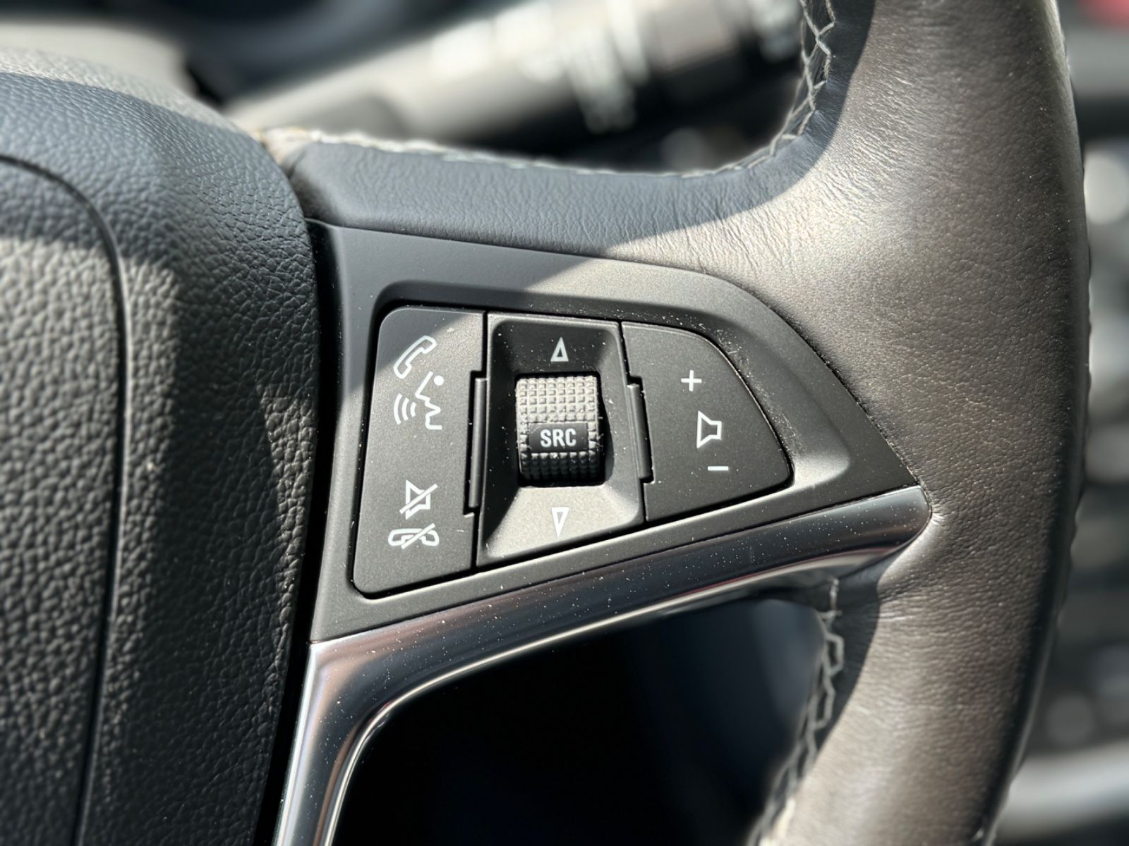 Fahrzeugabbildung Opel Mokka Innovation ecoFlex/I.Hd/Kam./Navi./LED/Xen