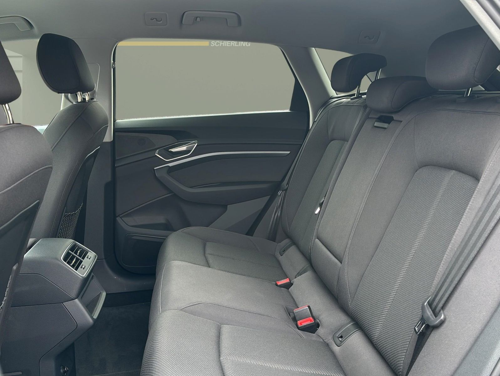 Audi e-tron - Bild 11