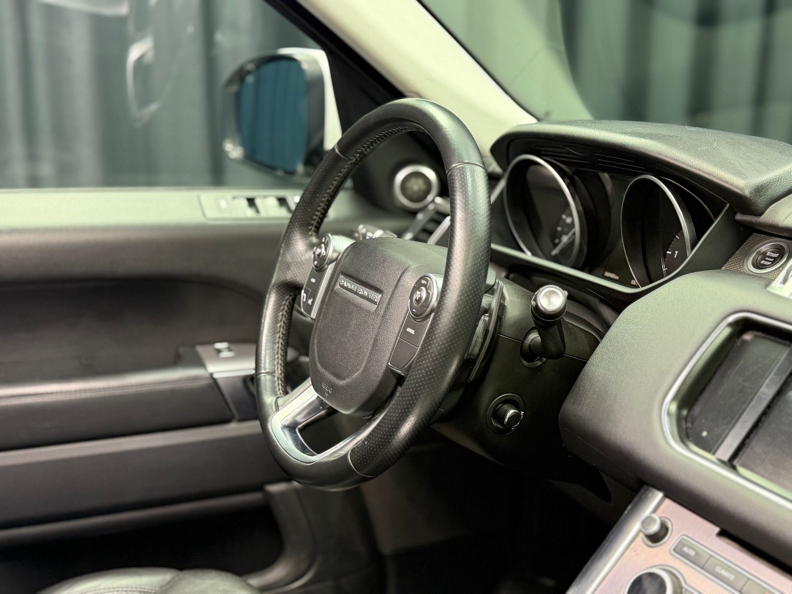 Fahrzeugabbildung Land Rover Range Rover Sport HSE Dynamic|AHK|PANO