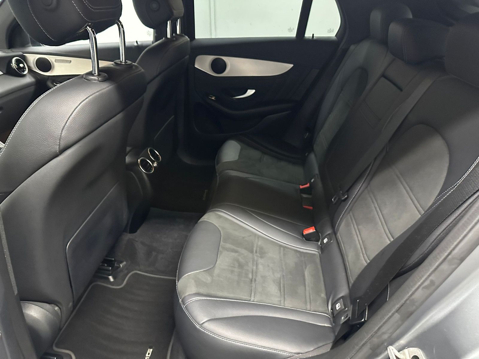 Fahrzeugabbildung Mercedes-Benz GLC 63 AMG 4MATIC+ Coupé *NIGHT*MIDLINE*MAGNO