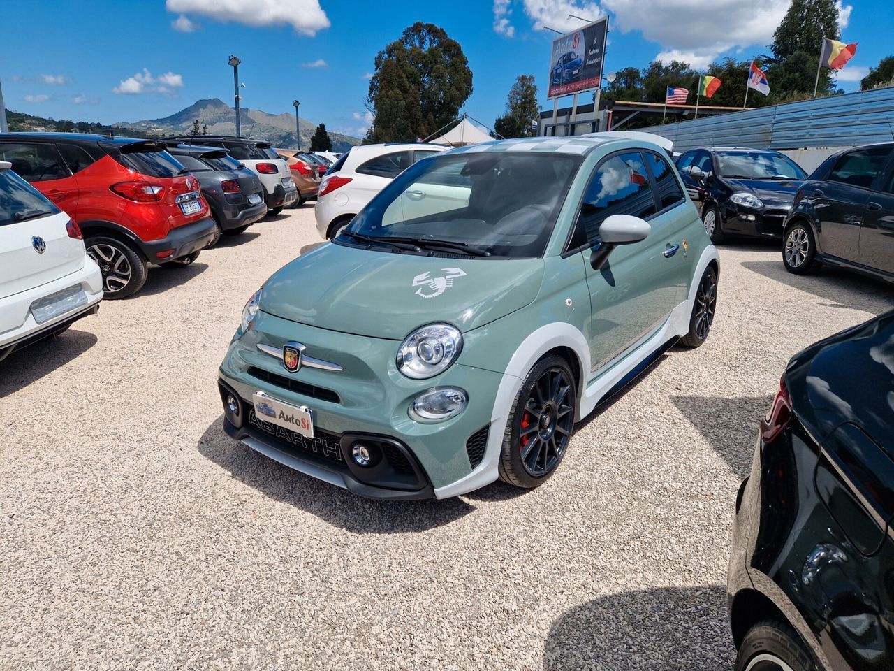 Abarth 695 1.4 Turbo T-Jet 180 CV 70° imagem 2