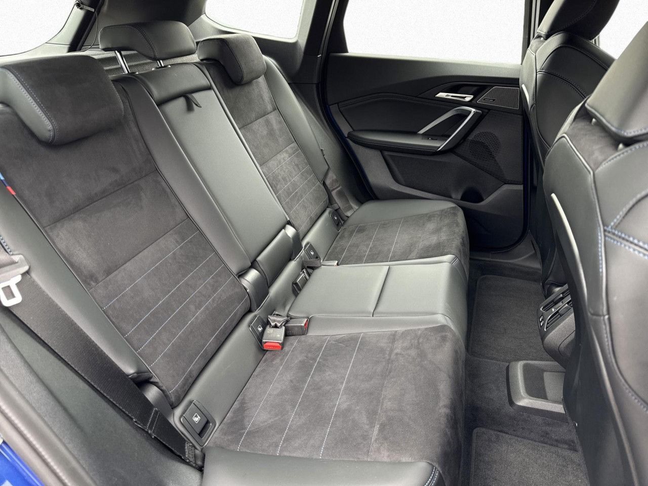 BMW iX1 - Bild 19