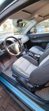 Volvo C30 2.4i Kinetic - Volvo C30 Kinetic mit Benzin-Antrieb