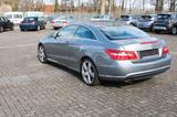 Mercedes-Benz E 200 E Coupe E 200 CGI BlueEfficiency - : Coupe, Silber