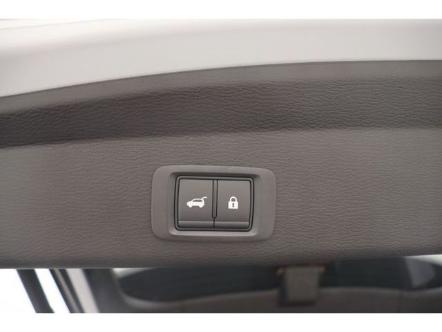 Fahrzeugabbildung Mitsubishi Outlander 2.4 PHEV Top 4WD