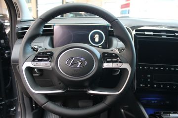 Fahrzeugabbildung Hyundai Tucson 1.6 T-GDI 48V Trend DCT 2WD Assist.Paket