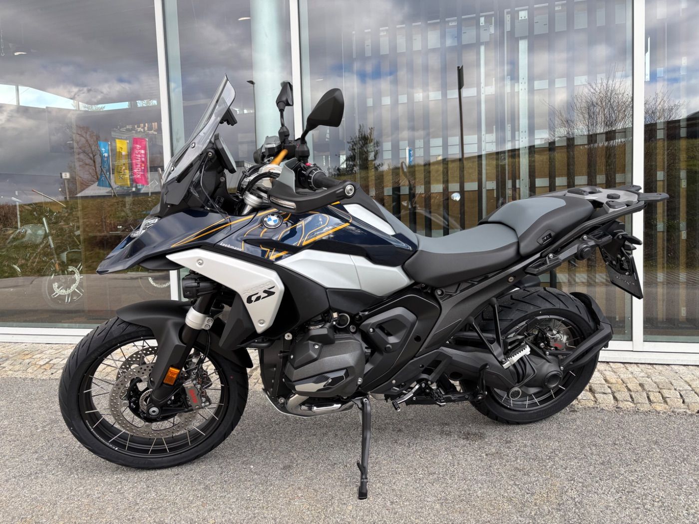 Fahrzeugabbildung BMW R 1300 GS Option 719 ASA
