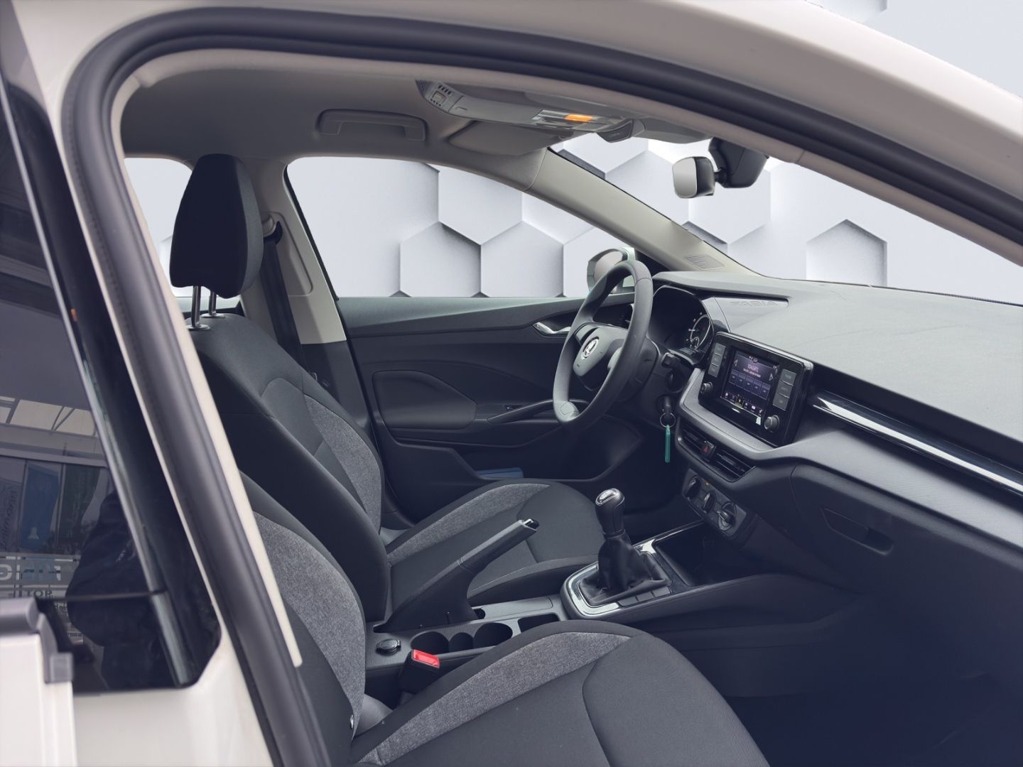 Fabia Active 1.0 70kW LED PDC hinten Sitzheizung