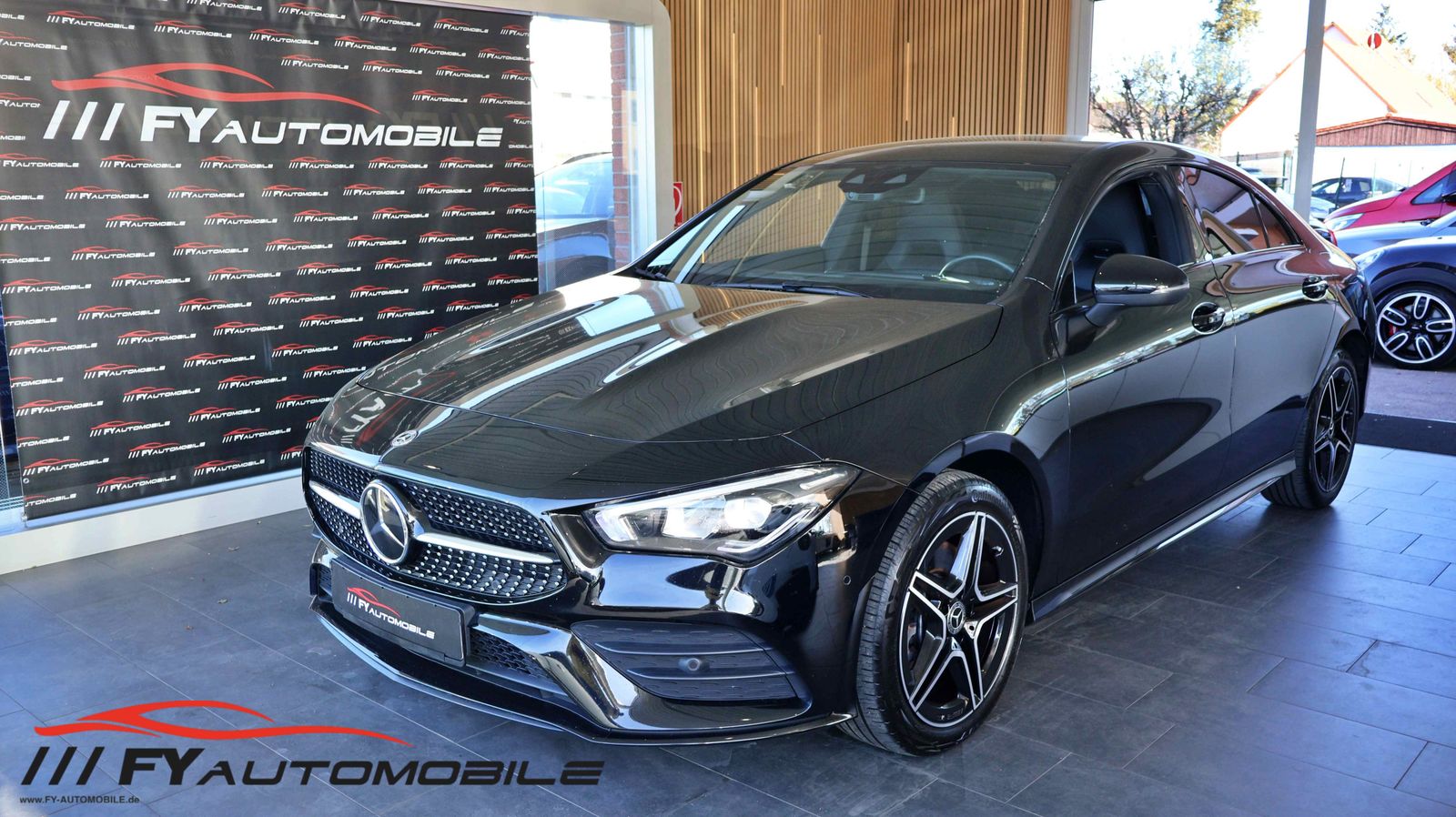 MERCEDES-BENZ CLA 250 CLA 250 e AMG LED NaviAmbiente ACC