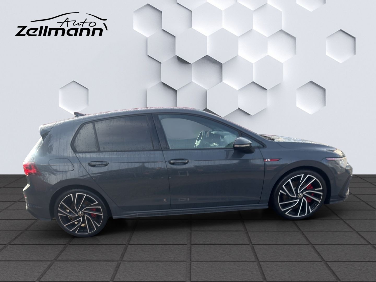 Golf VIII 2.0 TSI DSG 180kW AHZV LED HuD Sitzhei