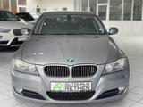 BMW 325d *NAVI*PDC*XENON*SITZHZG.* - BMW 325 in Hannover