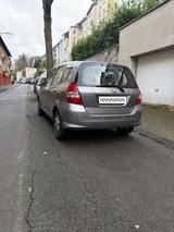 Honda Zum Verkauf: Gepflegter Honda Jazz (2005) ... - Honda Jazz in Wuppertal