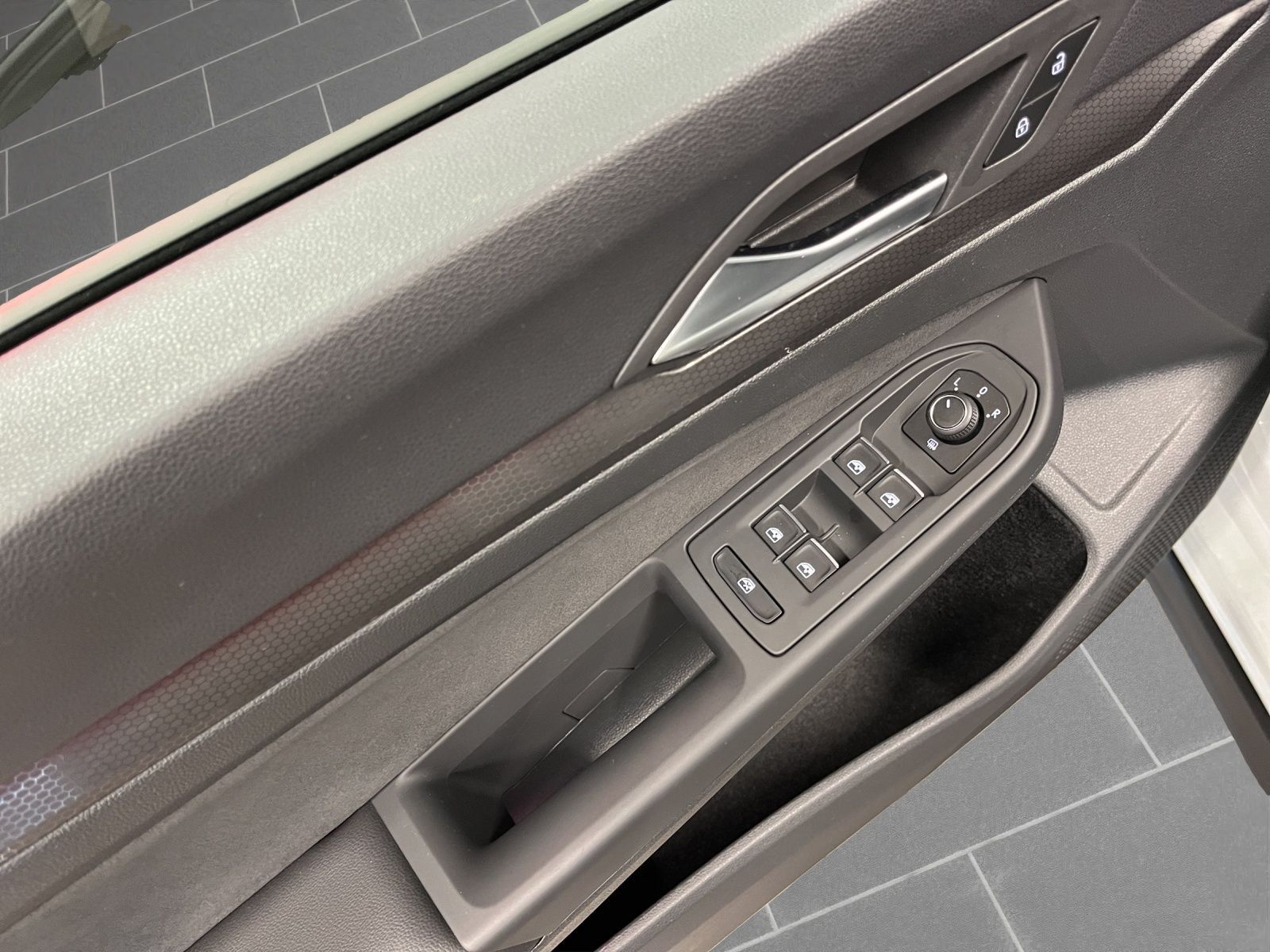 Volkswagen Golf - Bild 14