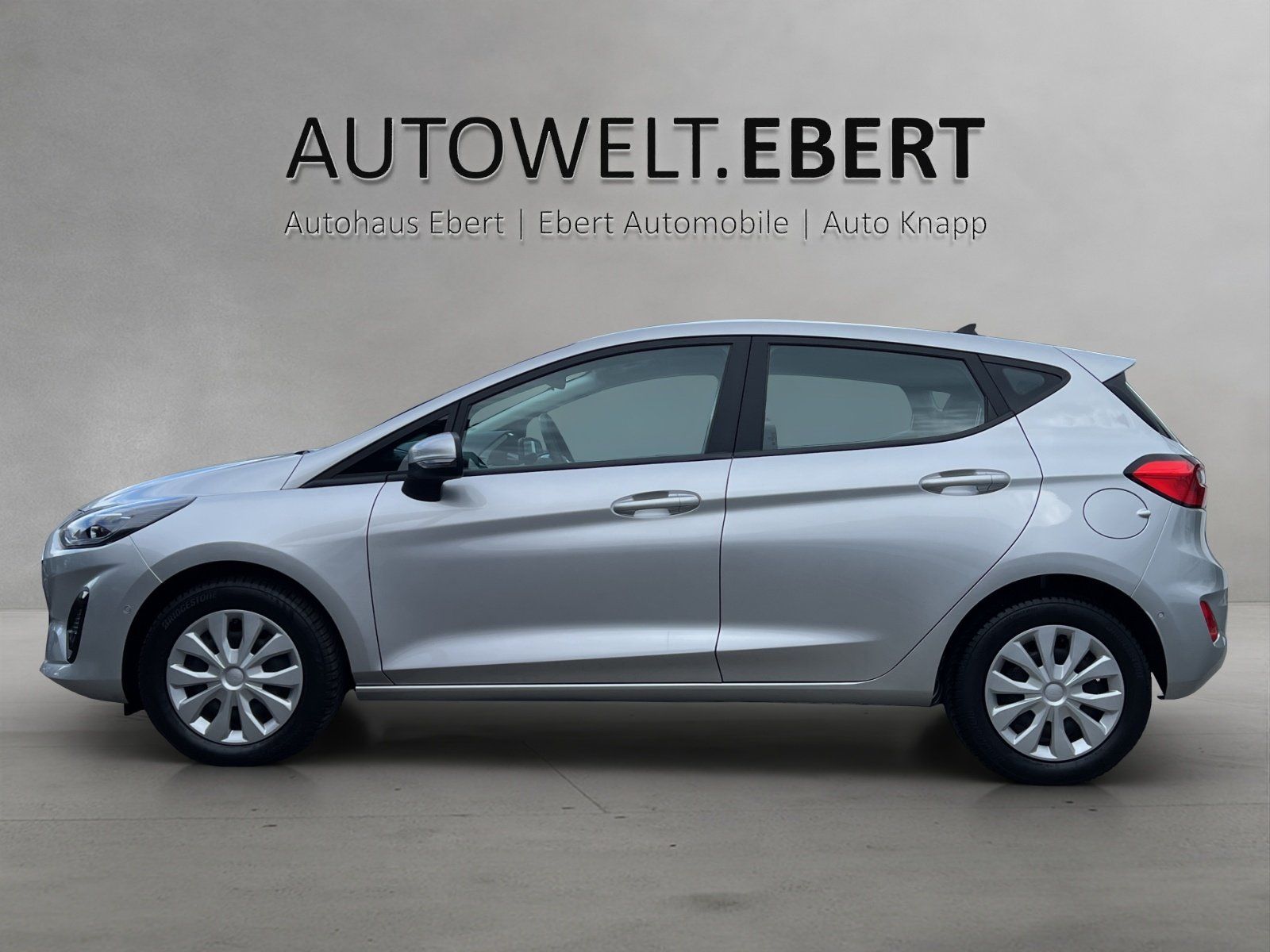 Fahrzeugabbildung Ford Fiesta 1.1 Cool & Connect KAMERA/LED/TEMPOMAT/