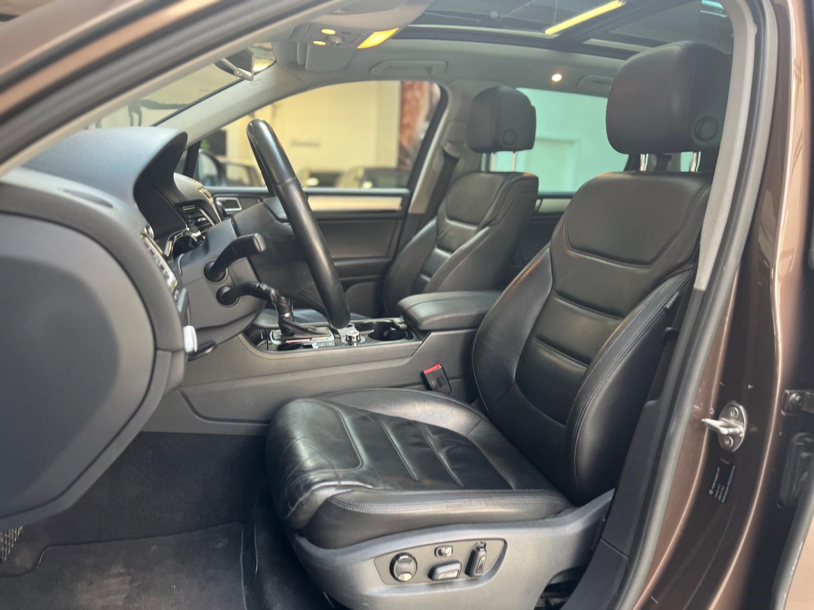 Volkswagen Touareg V6 TDI BMT *PANO*XENON*180°*