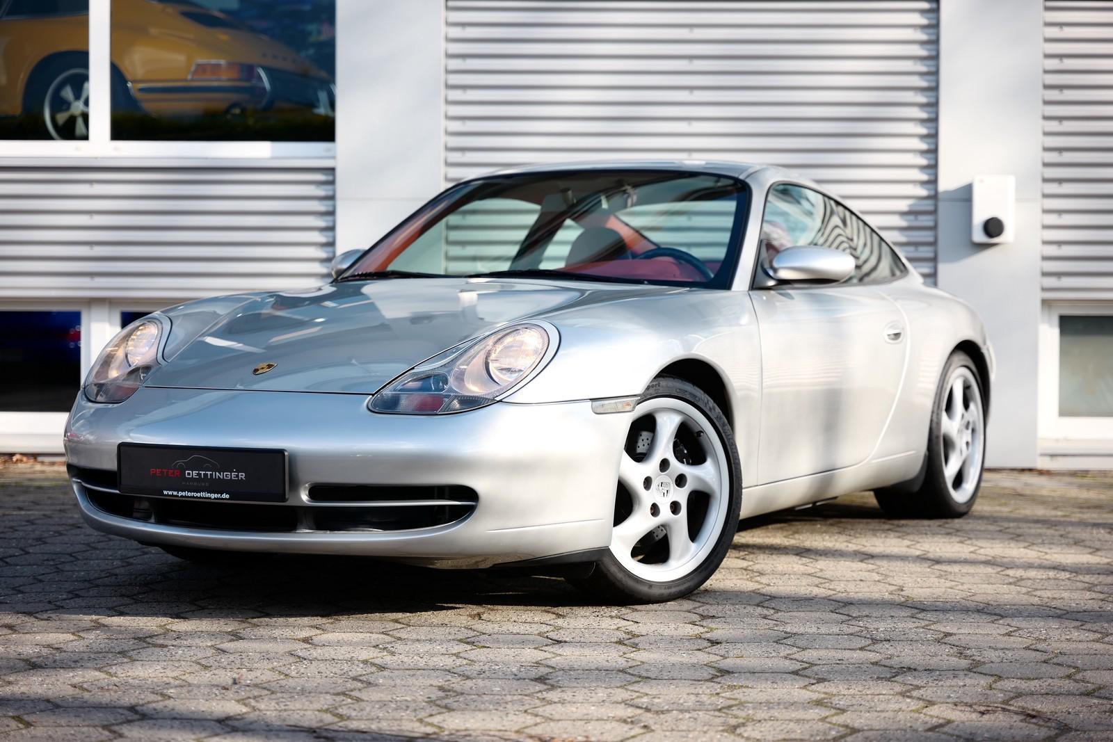 Porsche 996 Carrera Coupé