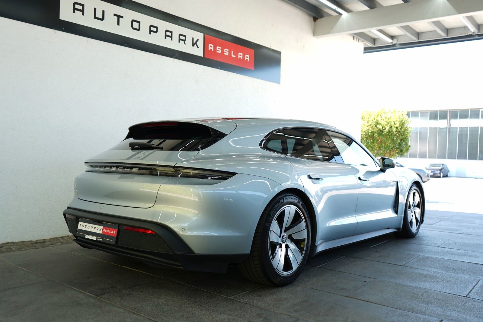 Porsche Taycan 4S Sport Turismo/Pano/InnoDrive/Matrix imagem 2