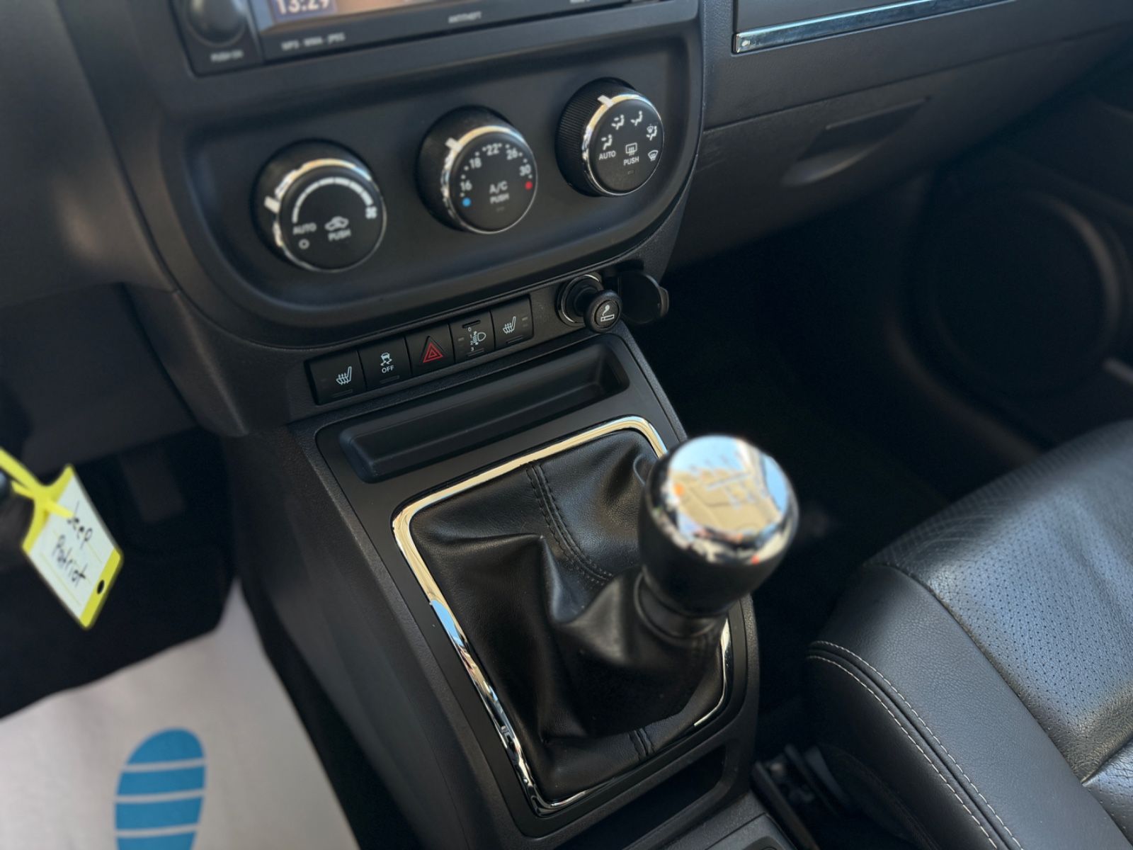 Patriot Limited 2.2 CRD Leder Navi Tüv NEU