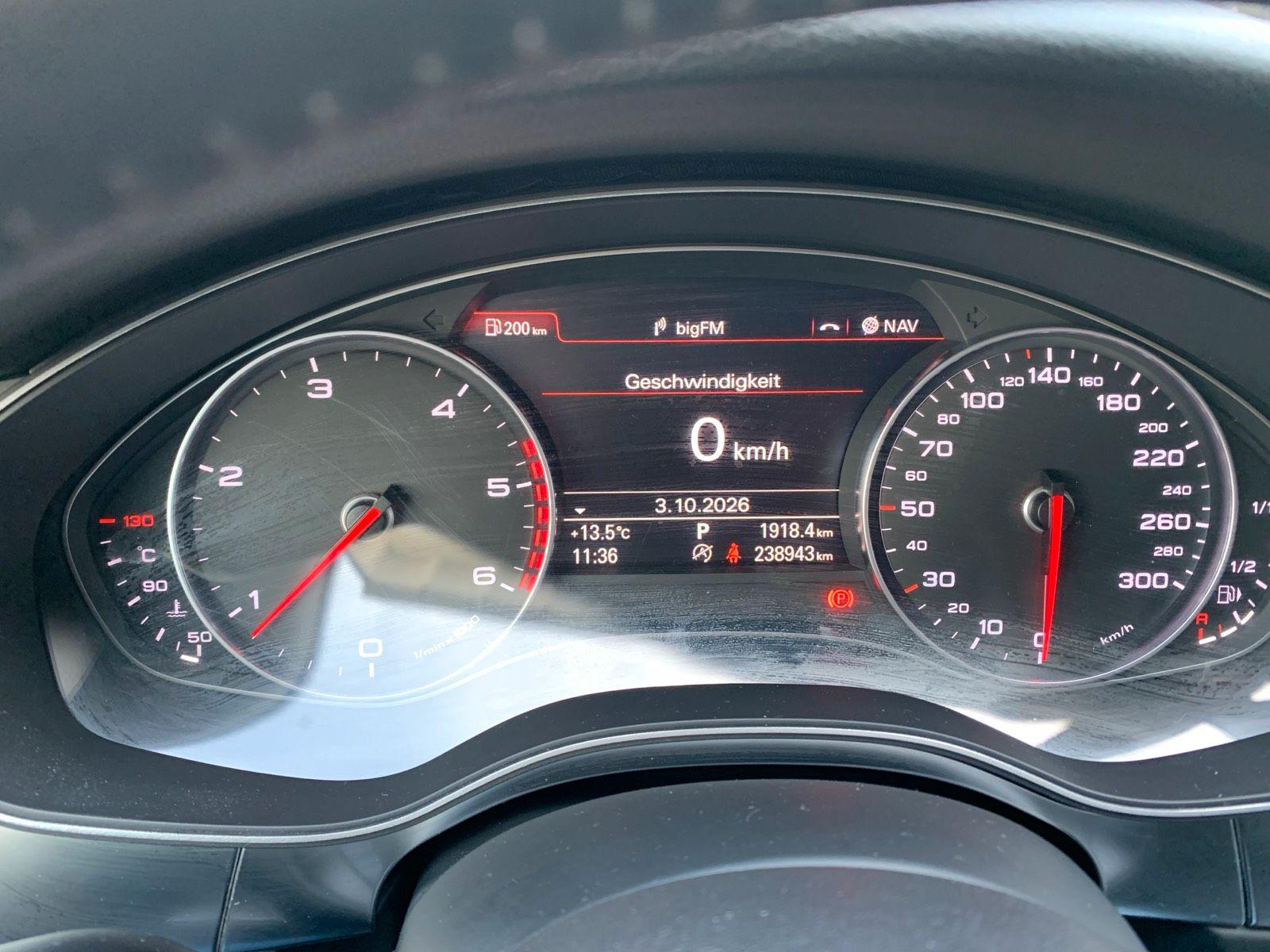 Audi A6 2012 — photo 8