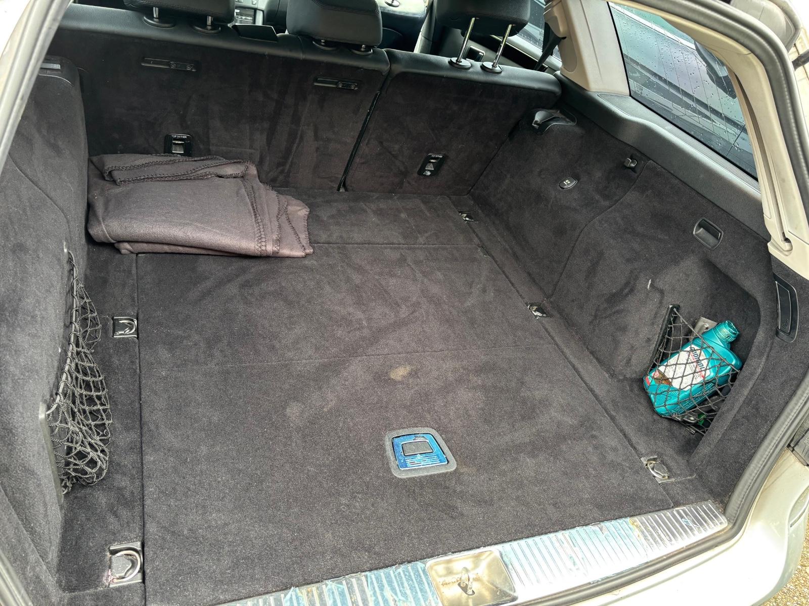 Mercedes-Benz E250 2010 — photo 8