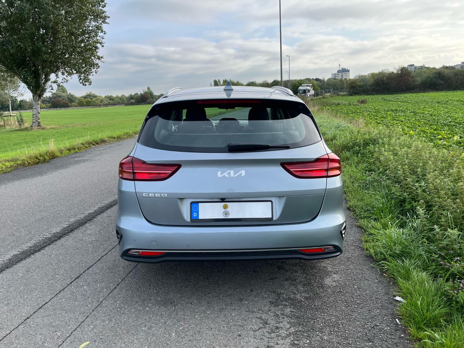 Kia 1.0 T-GDI 120 PS |2. Hd|8-fach|Navi|SHZ|Carplay