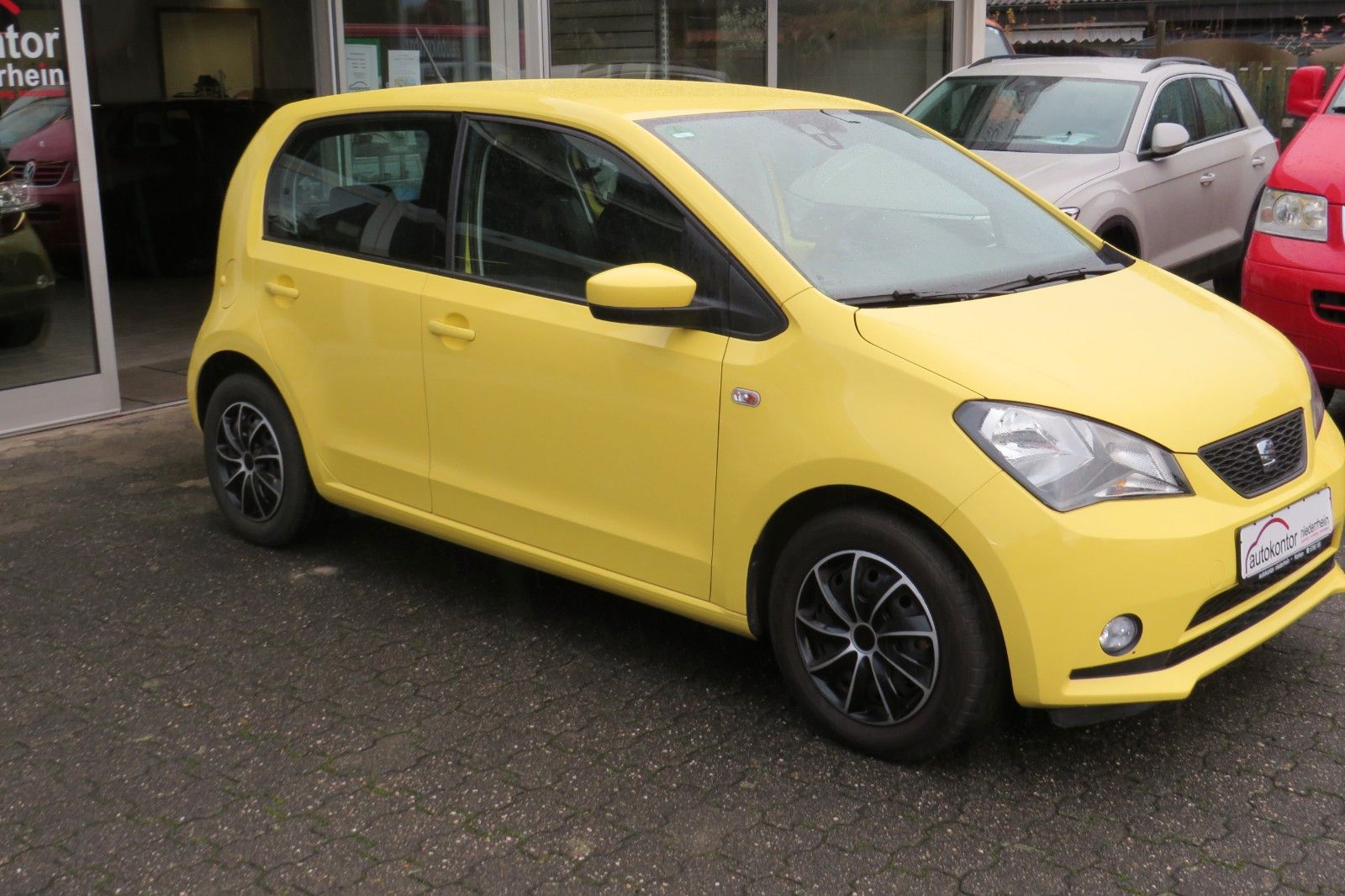 Fahrzeugabbildung SEAT Mii Style KLIMA SITZH. MAPS&MORE ASSISTENT-PA.