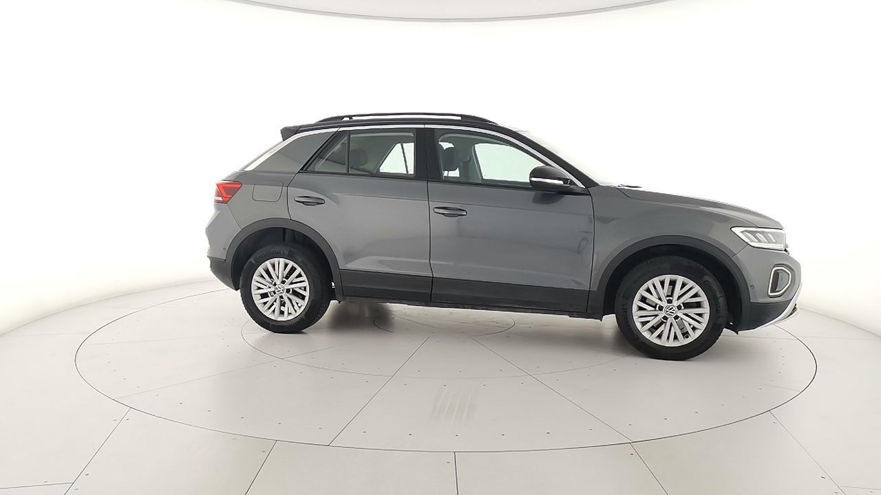 Volkswagen VOLKSWAGEN T-Roc I 2022 - T-Roc 1.0 tsi Style 11 imagem 3