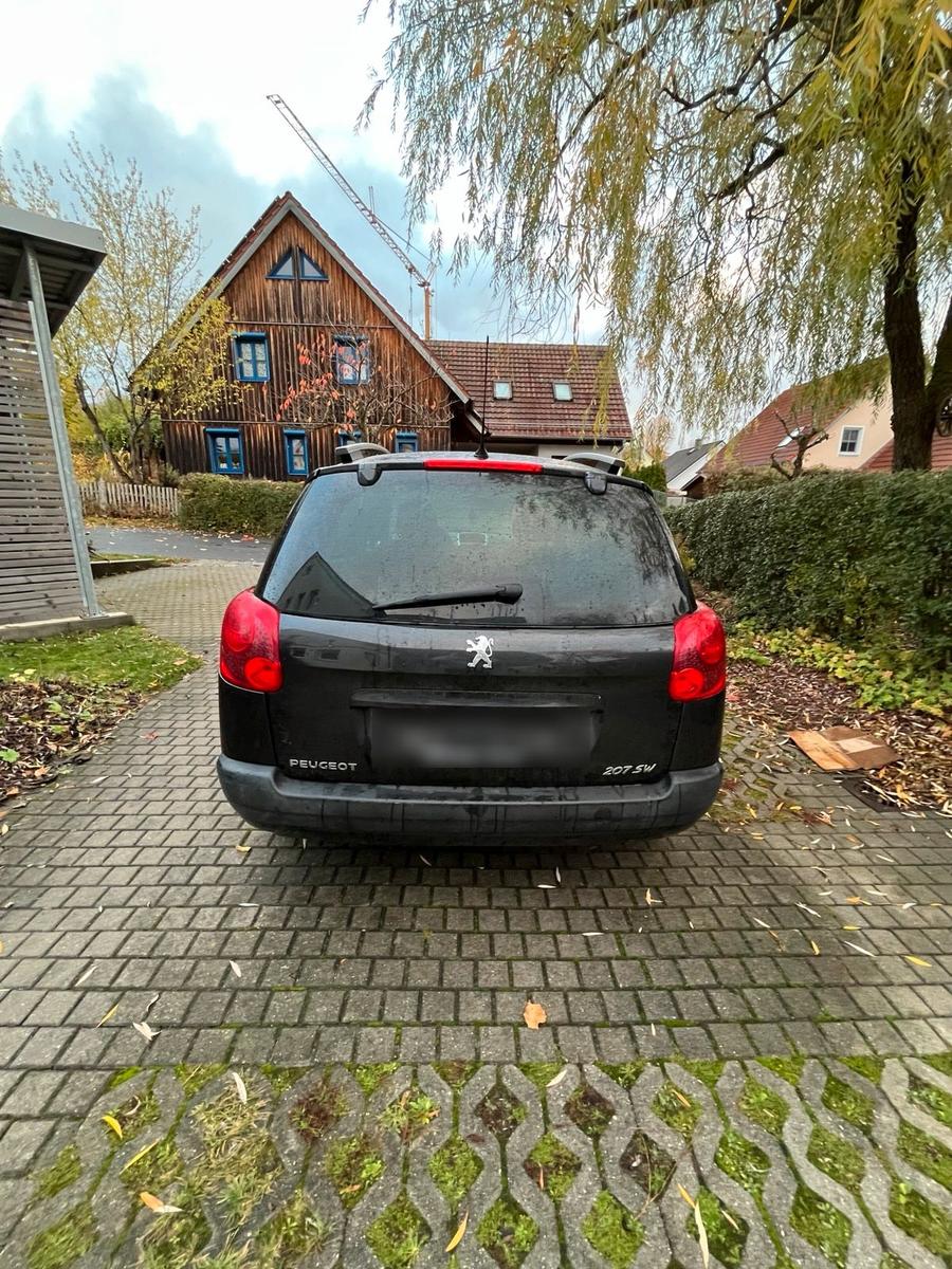 Peugeot 207 2009 — photo 6