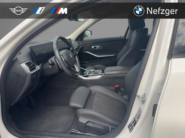 BMW 330, 2023 — 7