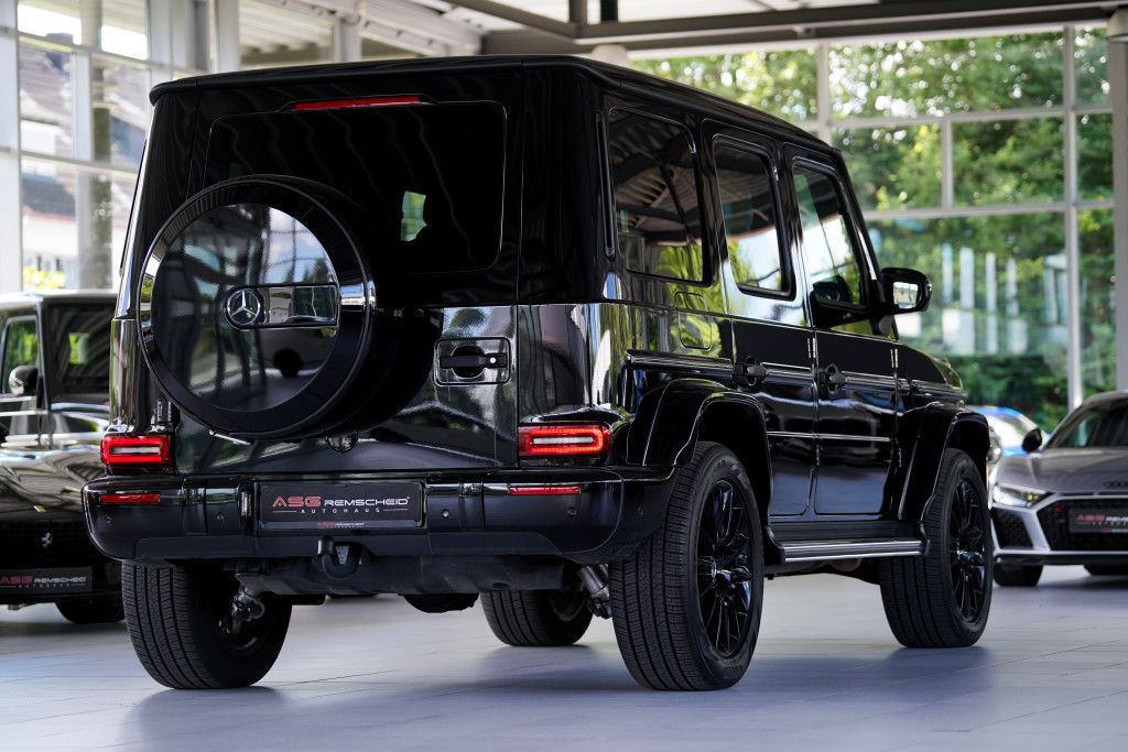 Mercedes Benz G 400