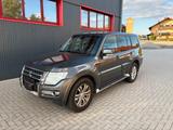 Mitsubishi Pajero 3.2 DI-D SUV-Star *AHK*SH*FSW* - gebrauchte Mitsubishi Pajero aus dem Jahr 2017