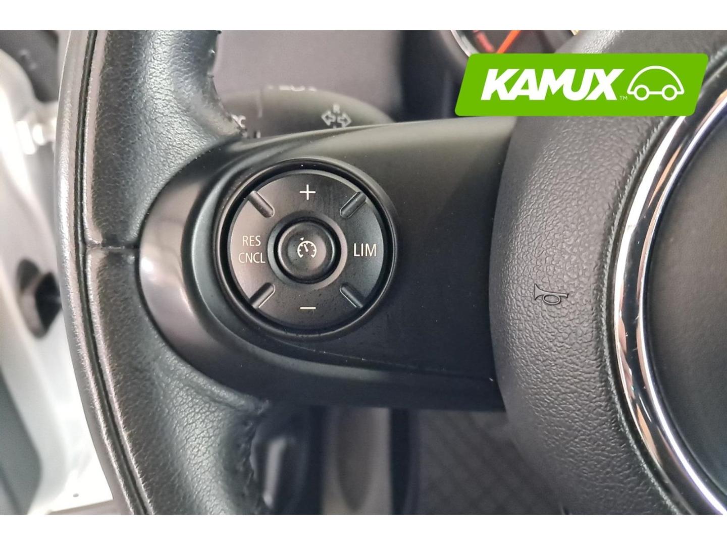 MINI Countryman SE All4 Steptronic+LED+NAVI+PDC+LEDER