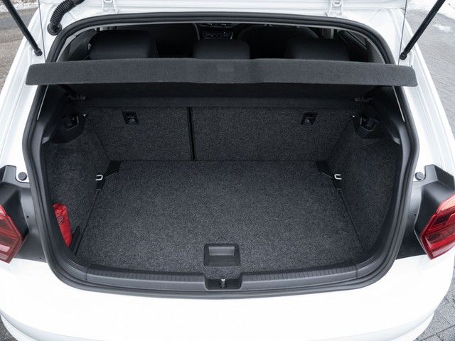 Polo United Navi Winter- + Sitzkomfort-Paket