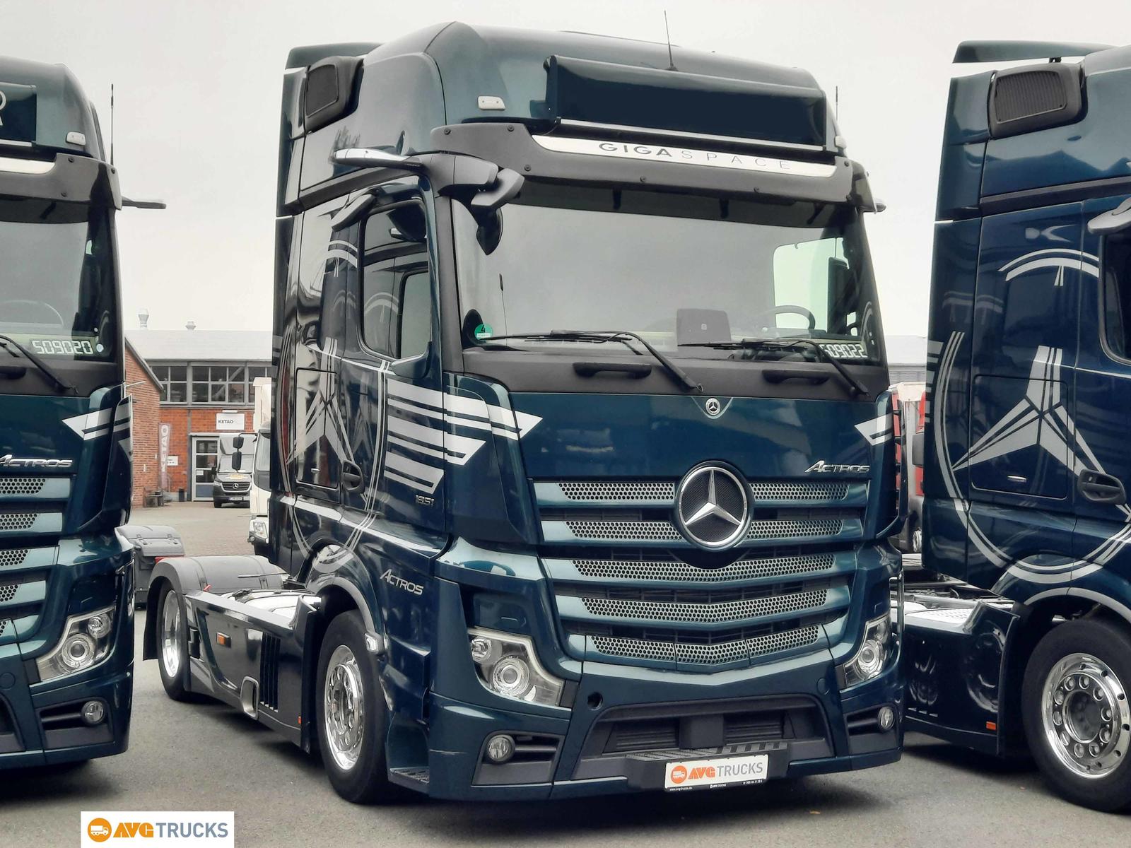 Mercedes-Benz 1851 LS ACTROS Giga Retarder Standklima Alu