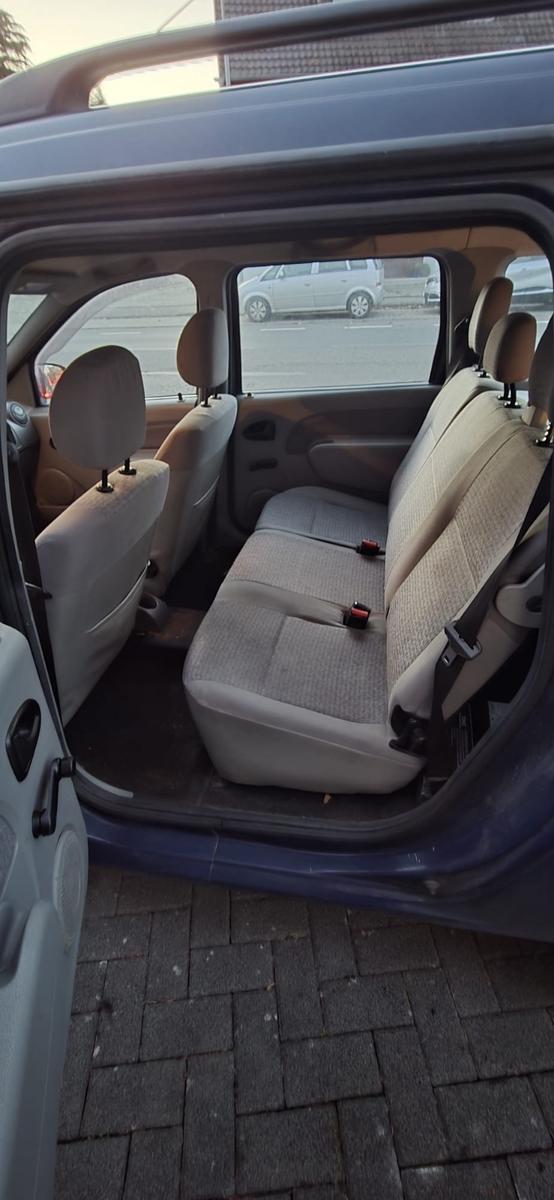 Dacia Logan 2008 — photo 5