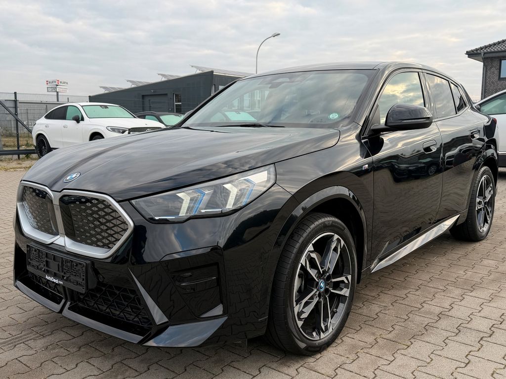 Image of BMW iX2