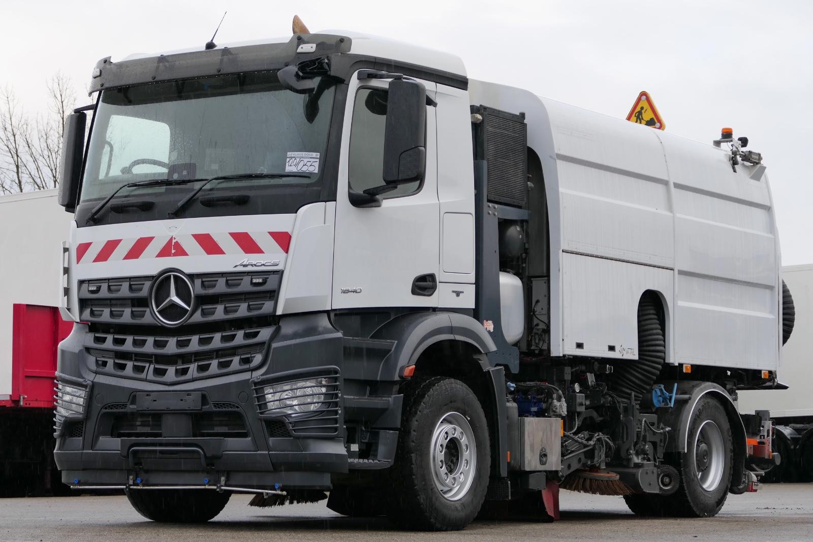 Mercedes-Benz Arocs 1840 Straßenkehrmaschine ValAir BH 9