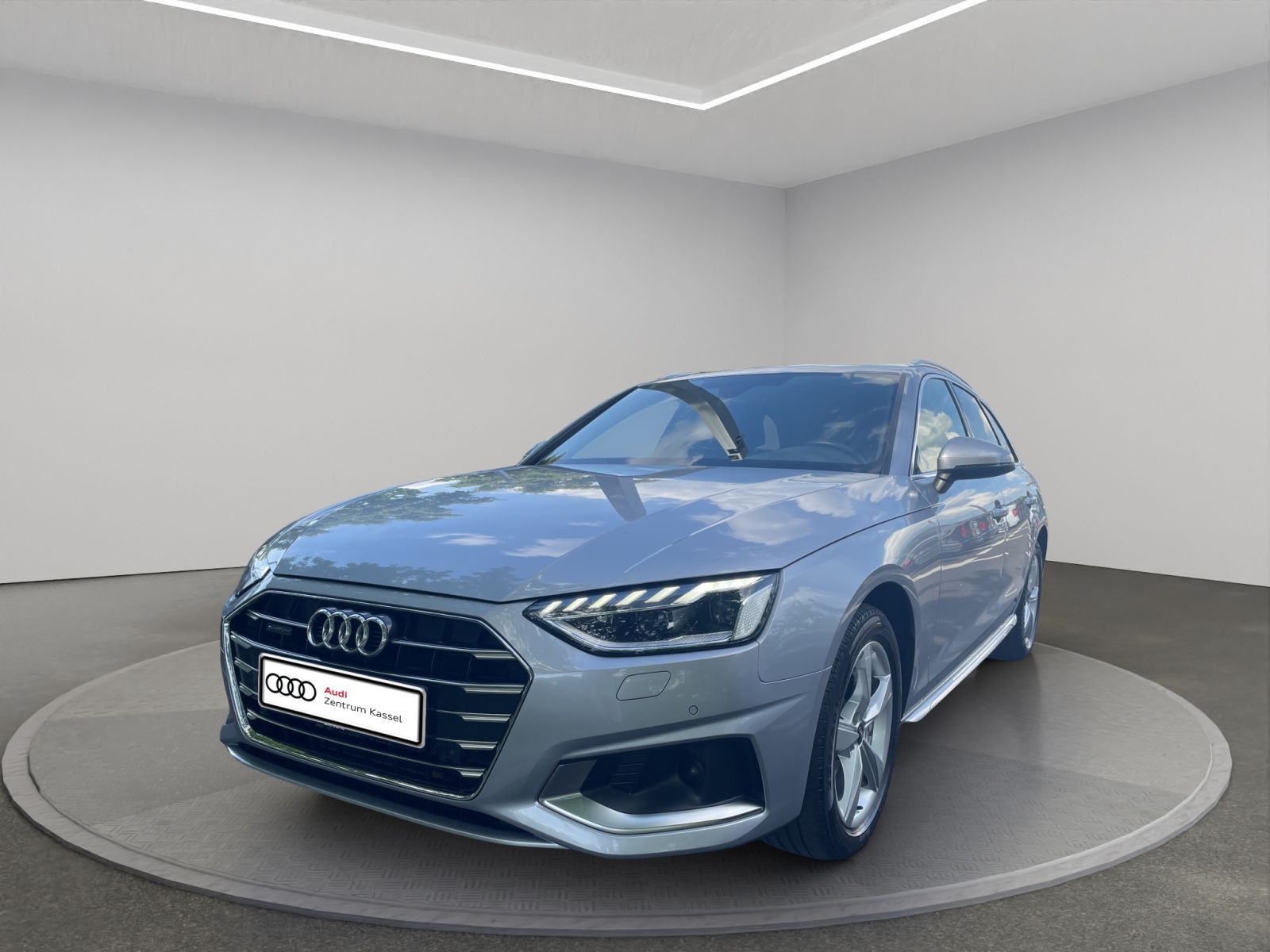 Audi A4 Avant 40 TDI qu. Matrix AHK Kamera Alcantara imagem 2
