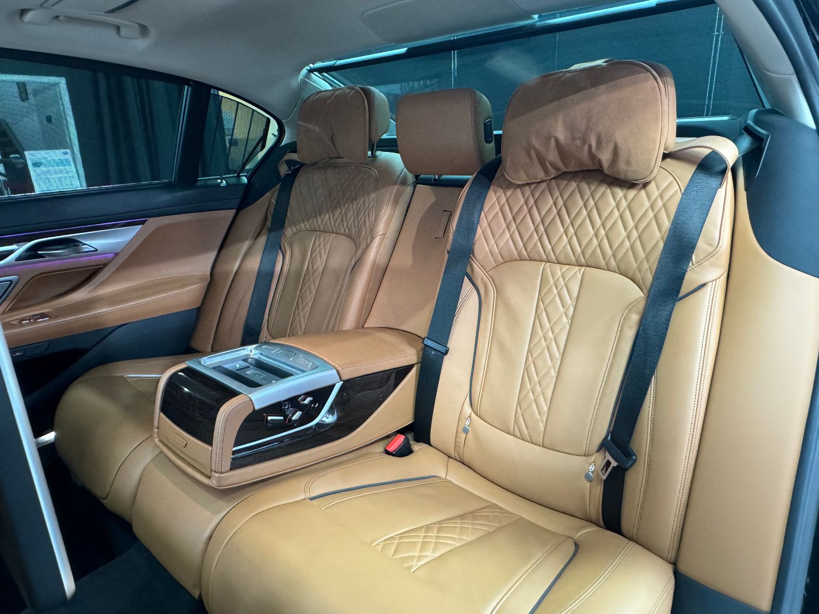 Fahrzeugabbildung BMW 730 Ld|TV|MASSAGE|LASER|SOFT-CLOSE|LANG|HARMAN|