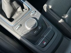 Fahrzeugabbildung Audi Q2 30 TFSI sport AHK Navi Einparkhilfe Sitzhzng.
