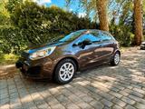 Kia Rio zu verkaufen; Klima; Sitzheizung; ... - Kia Rio Gebrauchtwagen in Berlin
