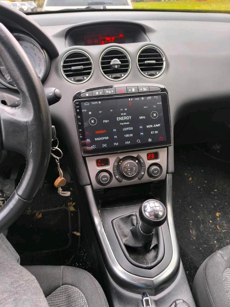 Peugeot 308 2010 — engine 120 HP (88kW)