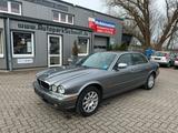 Jaguar XJ6 3.0 AUTOM°ELSSD°LEDER°NAVI°SCHECKHEFT VOLL! - graue Jaguar XJ6
