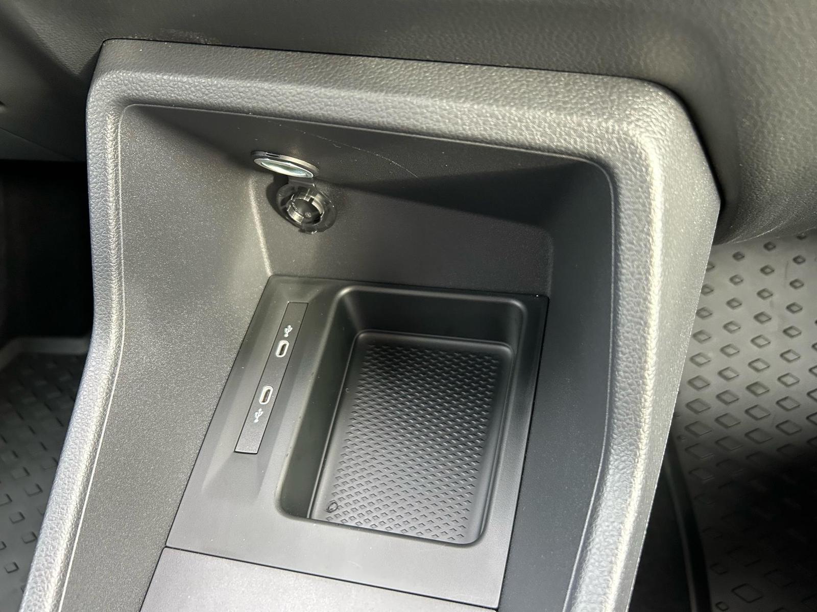 Volkswagen Caddy Cargo Maxi 1.5 TSI / AHK App-Connect
