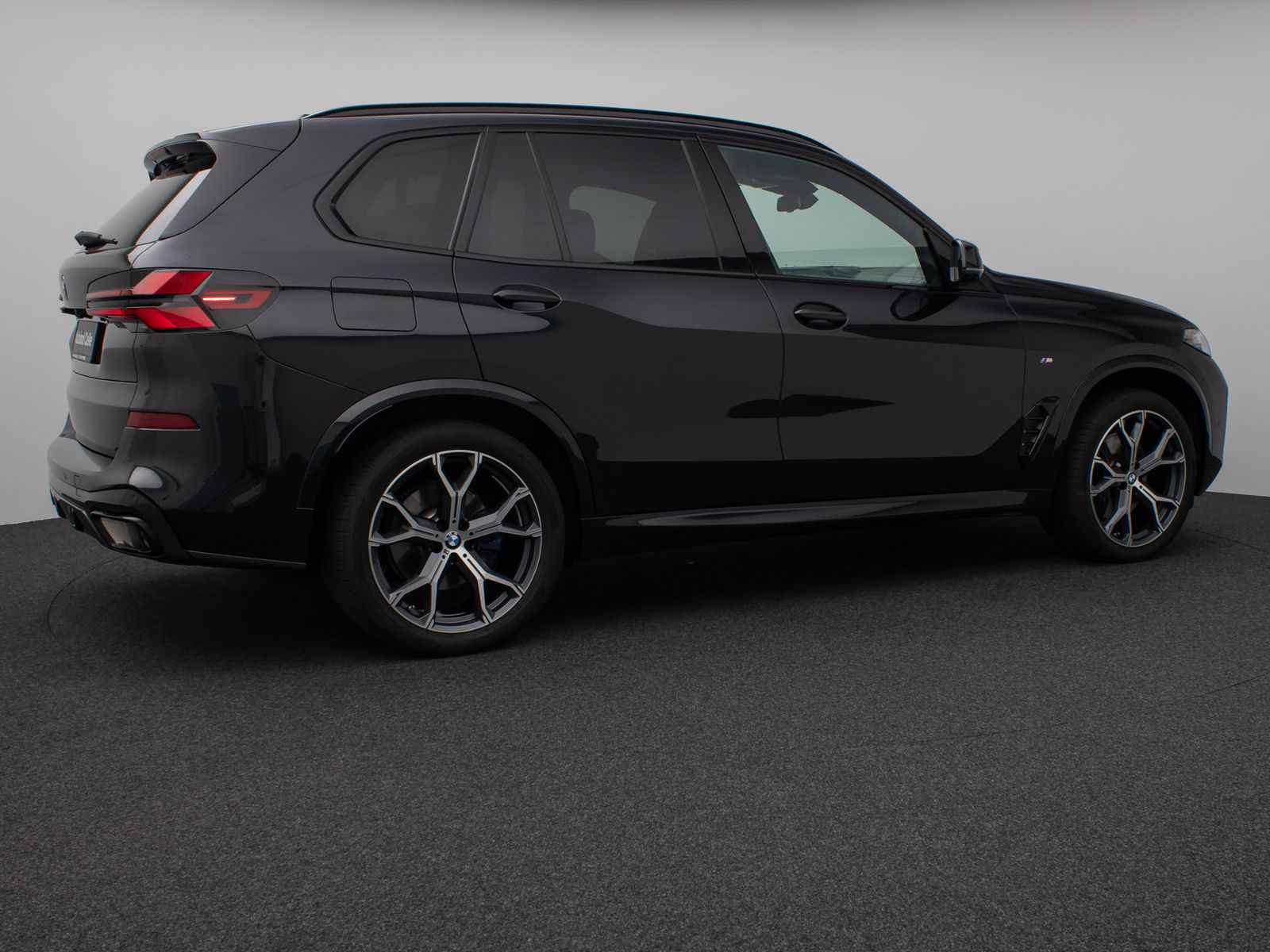 Fahrzeugabbildung BMW X5 xD30d M Sport Pro Panoram 360°HUD DAB H/K AHK