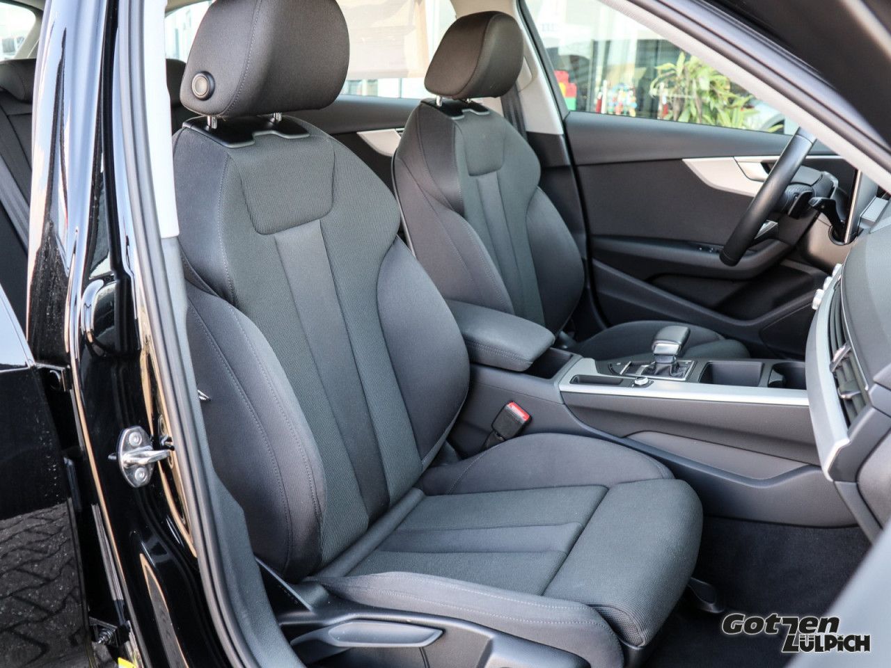 Fahrzeugabbildung Audi A4 Avant 35 TDI advanced Navi Standheizung LED