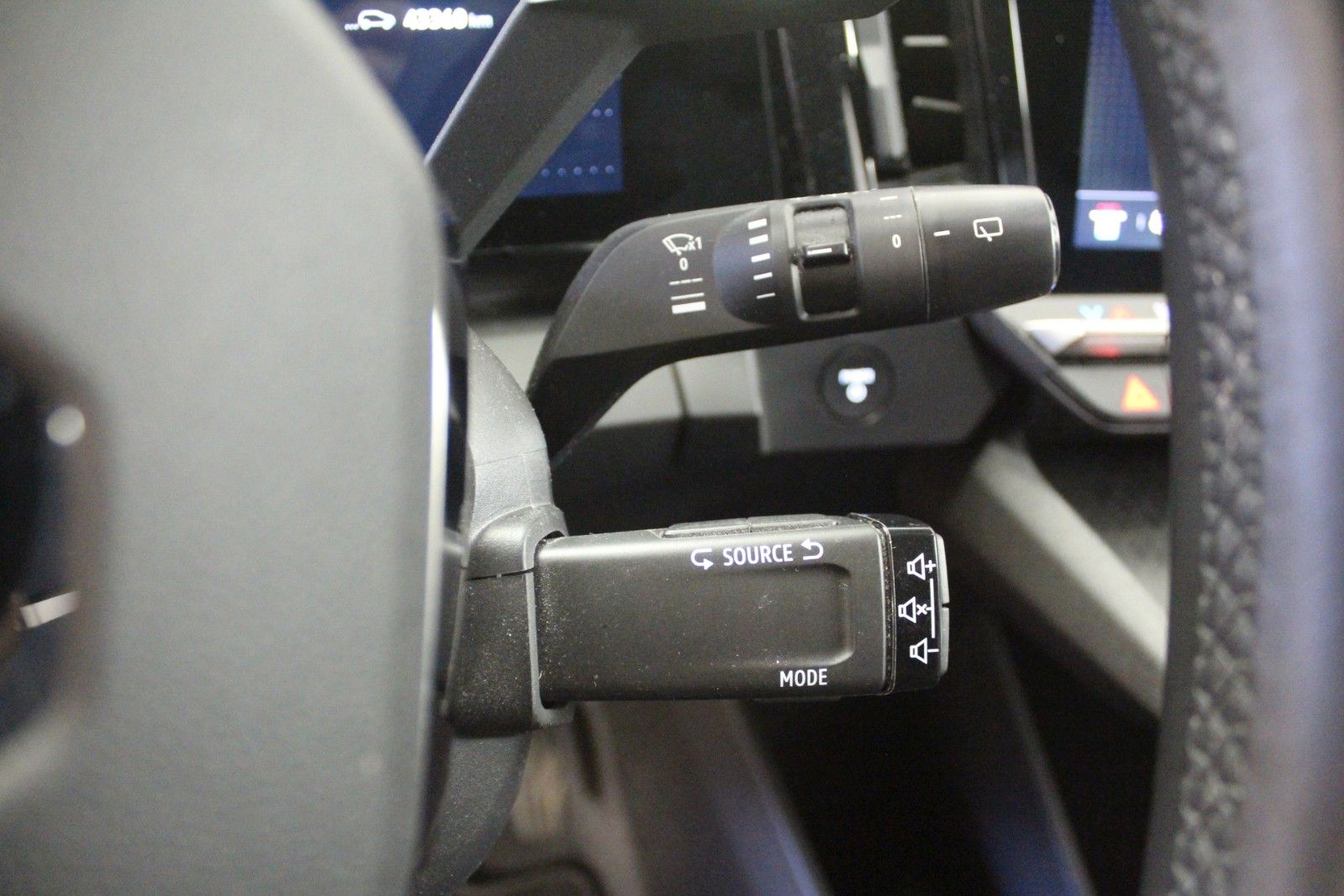 Fahrzeugabbildung Renault Megane E-Tech EV40 130hp Equilibre 100 % elektr