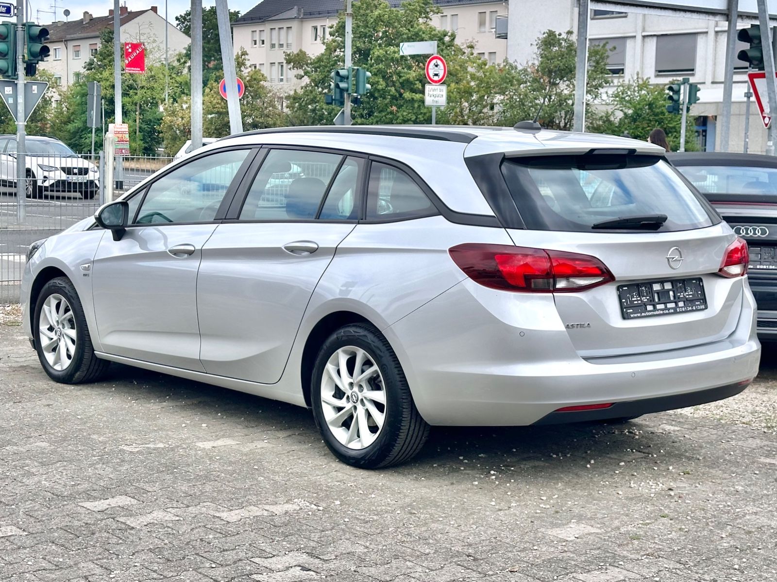 Fahrzeugabbildung Opel ASTRA K SPORTS TOURER 120 JAHRE*AUTOM+MOD.2020