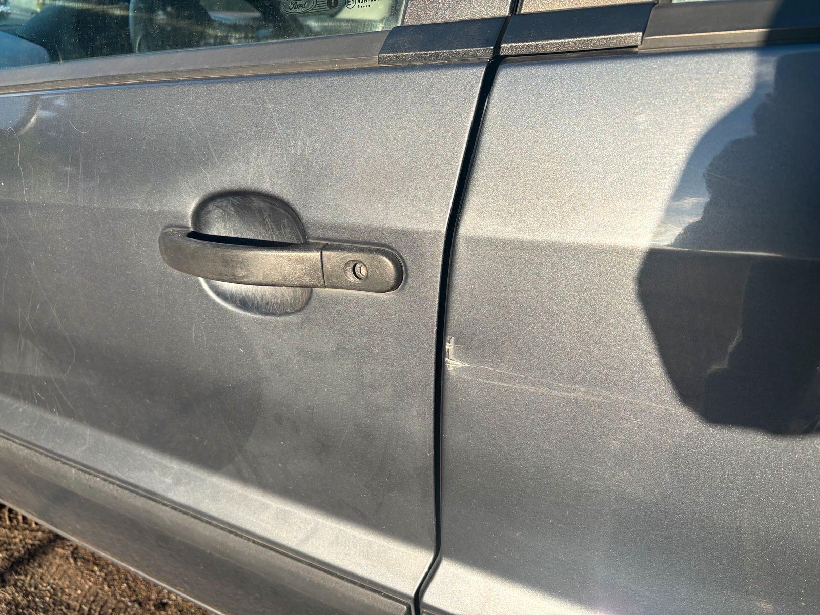 Ford Fusion 2005 — photo 13